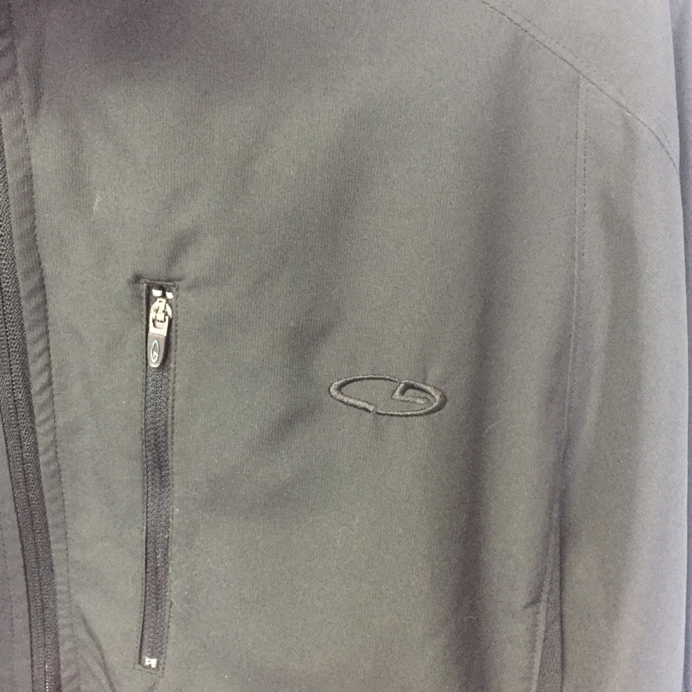 {Champion} Windbreaker - Picture 2 of 7